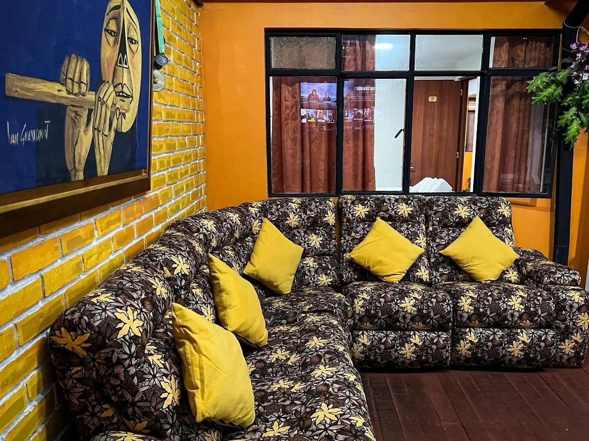 بيت شباب Hostal Casa Del Cafe بوغوتا